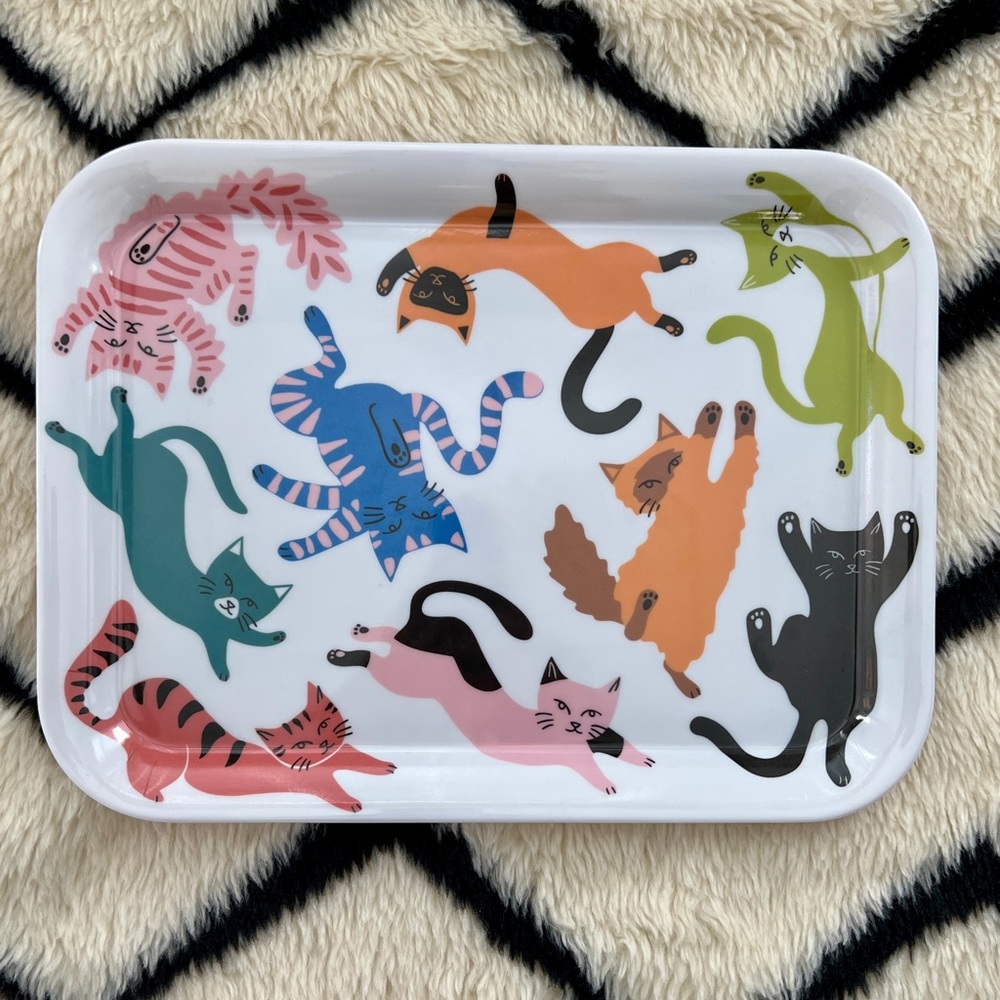 Jupiter “chaotic cats” tray NWT